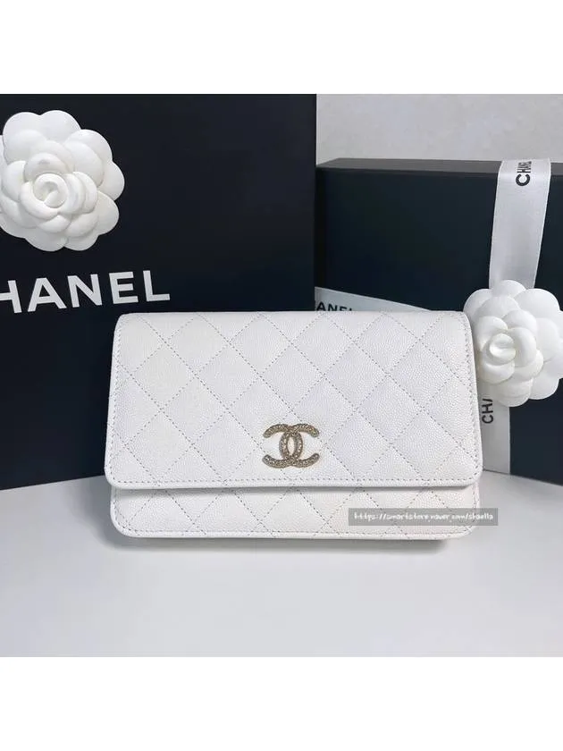 23P Season CC Logo WOC Caviar AP3180