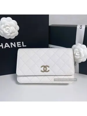 23P Season CC Logo WOC Caviar AP3180
