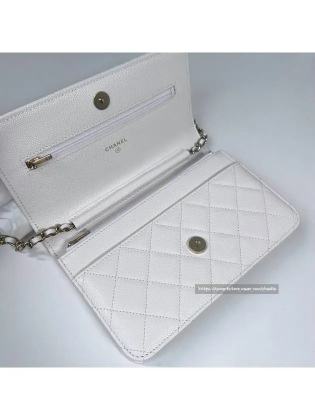 23P Season CC Logo WOC Caviar AP3180