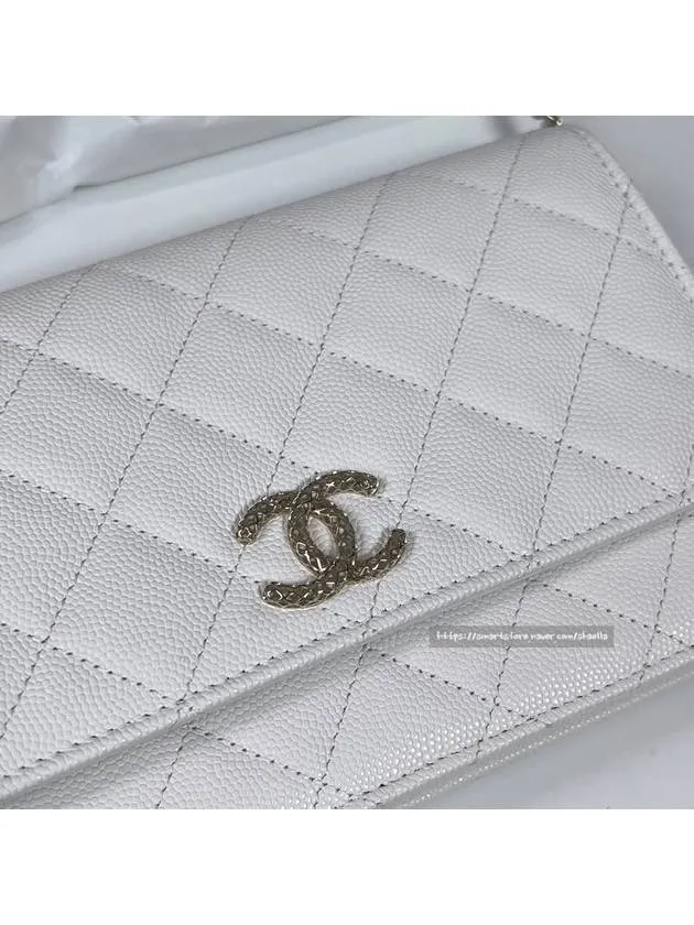 23P Season CC Logo WOC Caviar AP3180