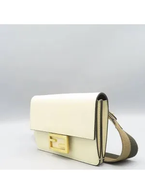 8BS048 Crossbody Bag