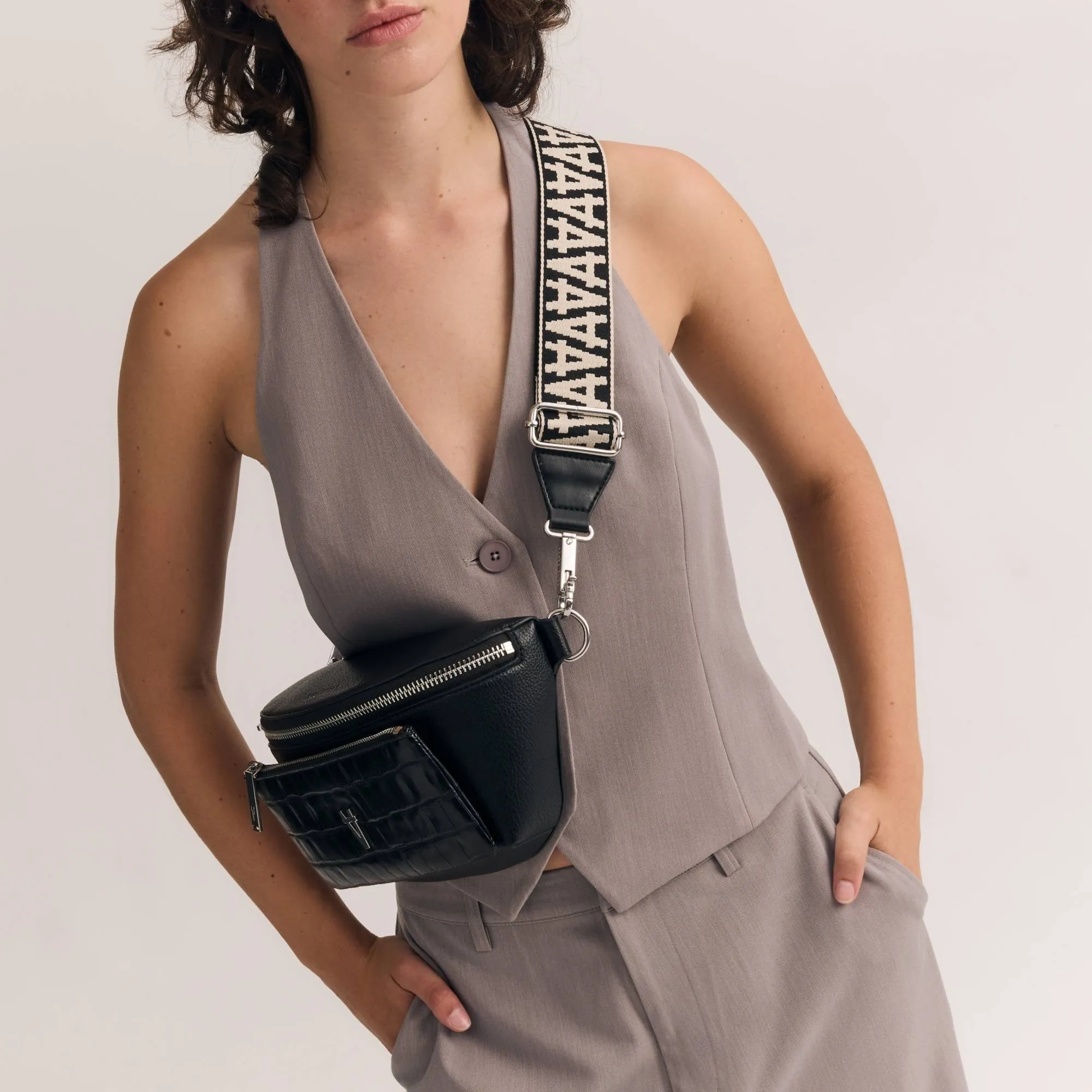 Bright Spark Crossbody - Noir   Silver