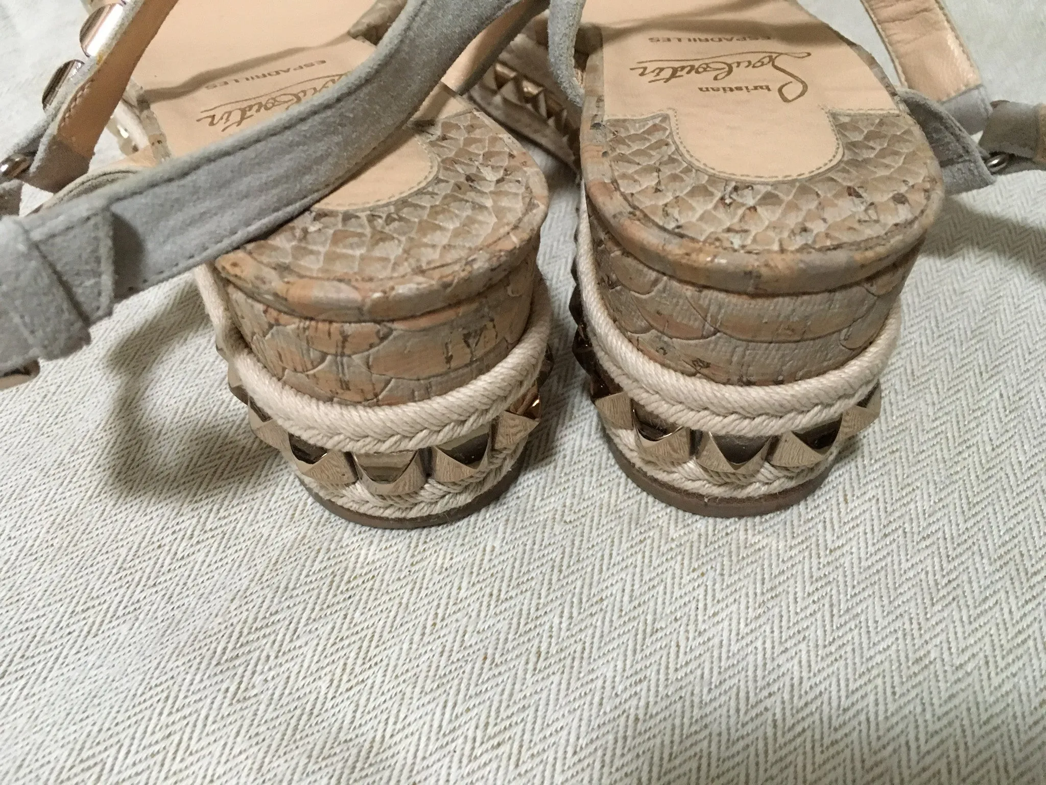 CHRISTIAN LOUBOUTIN Studded Cataclou Platform Shoes Espadrille Sandals Size 38 Ladies