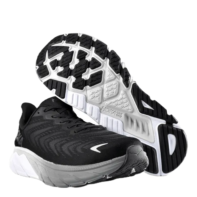 M Arahi 6 Wide Black / White