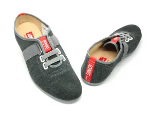 Men's Peaton in Black
