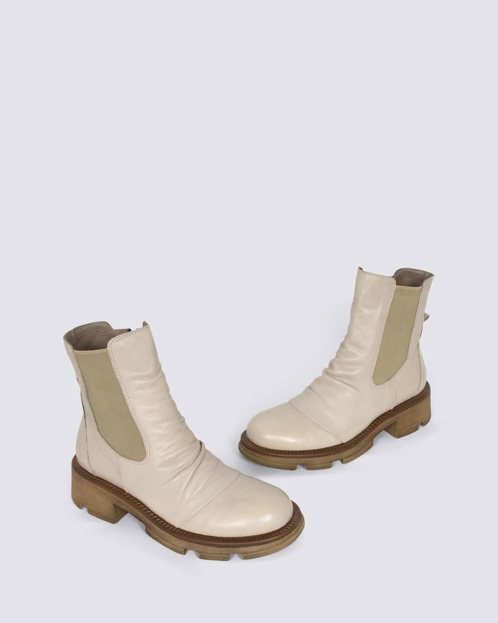 STAGE ANKLE BOOTS EGRET LEATHER